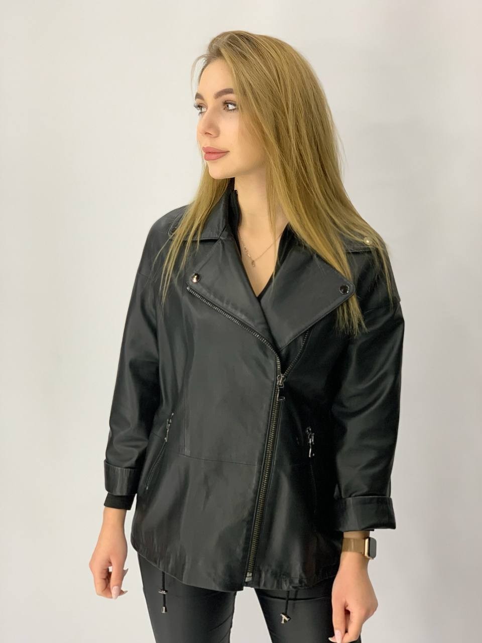 

Женская кожаная куртка Vizon 104 S Черный