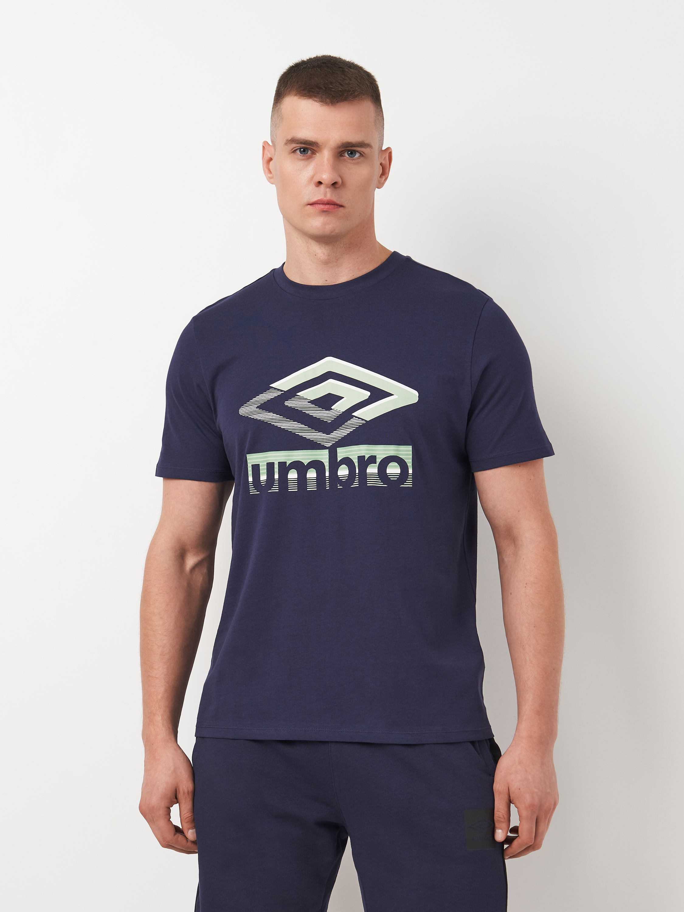 Акція на Футболка бавовняна довга чоловіча Umbro Glitch Graphic Tee 66436U-4BK S Темно-сіра від Rozetka