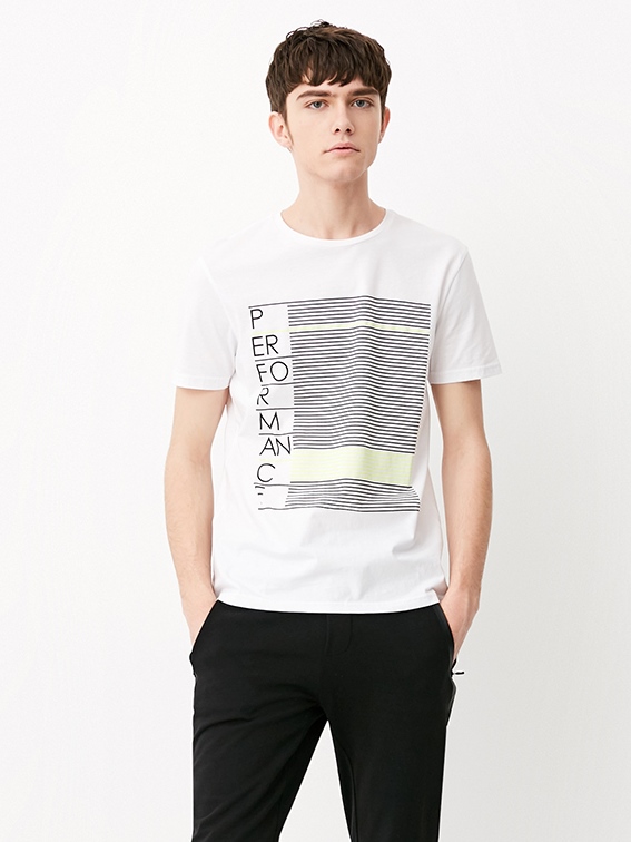 

Футболка Jack & Jones 217101521 M Белый