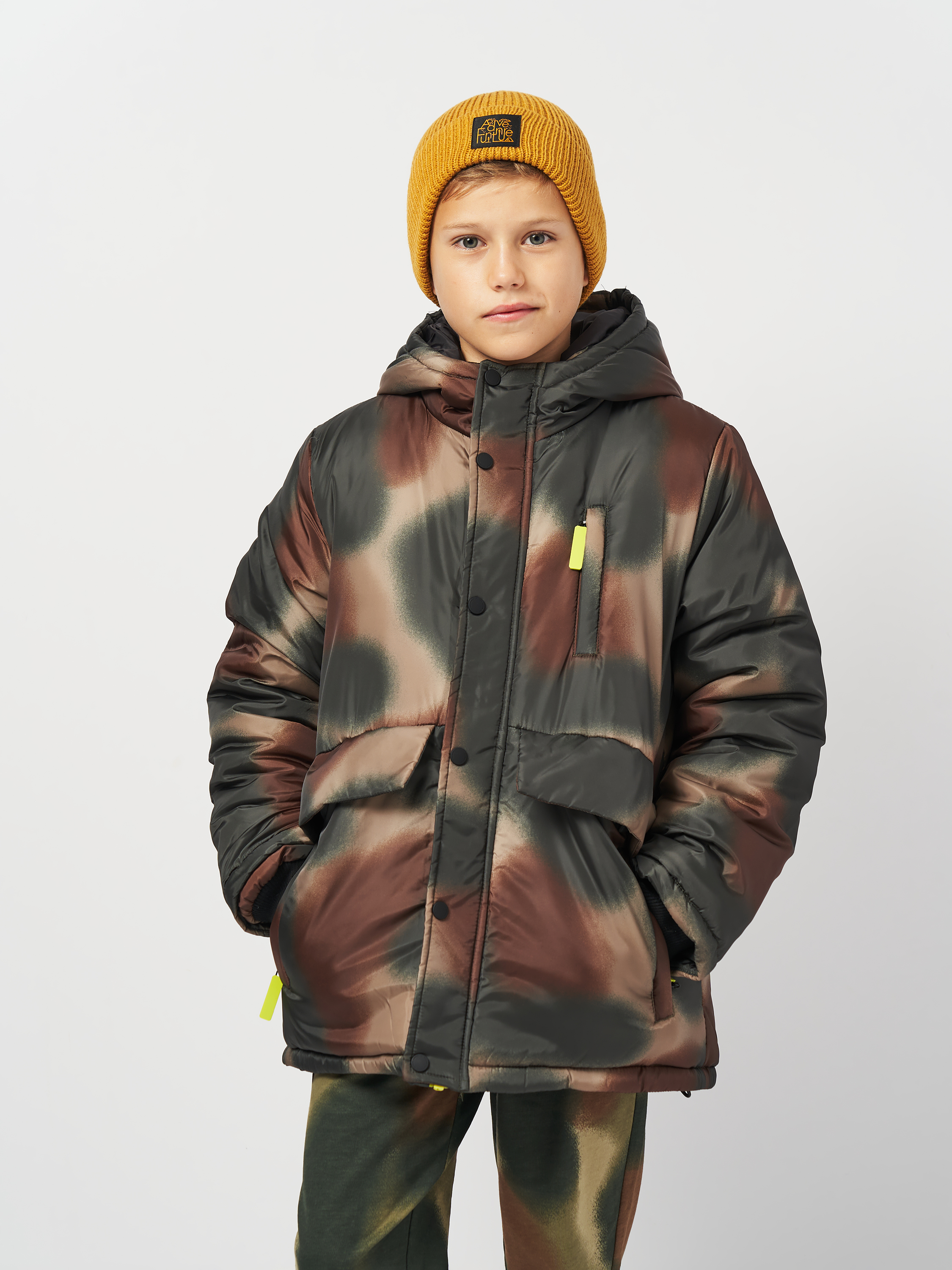 Акція на Дитяча зимова куртка для хлопчика Coccodrillo Outerwear Boy Kids ZC4152109OBK-022 134 см Різнобарвна від Rozetka