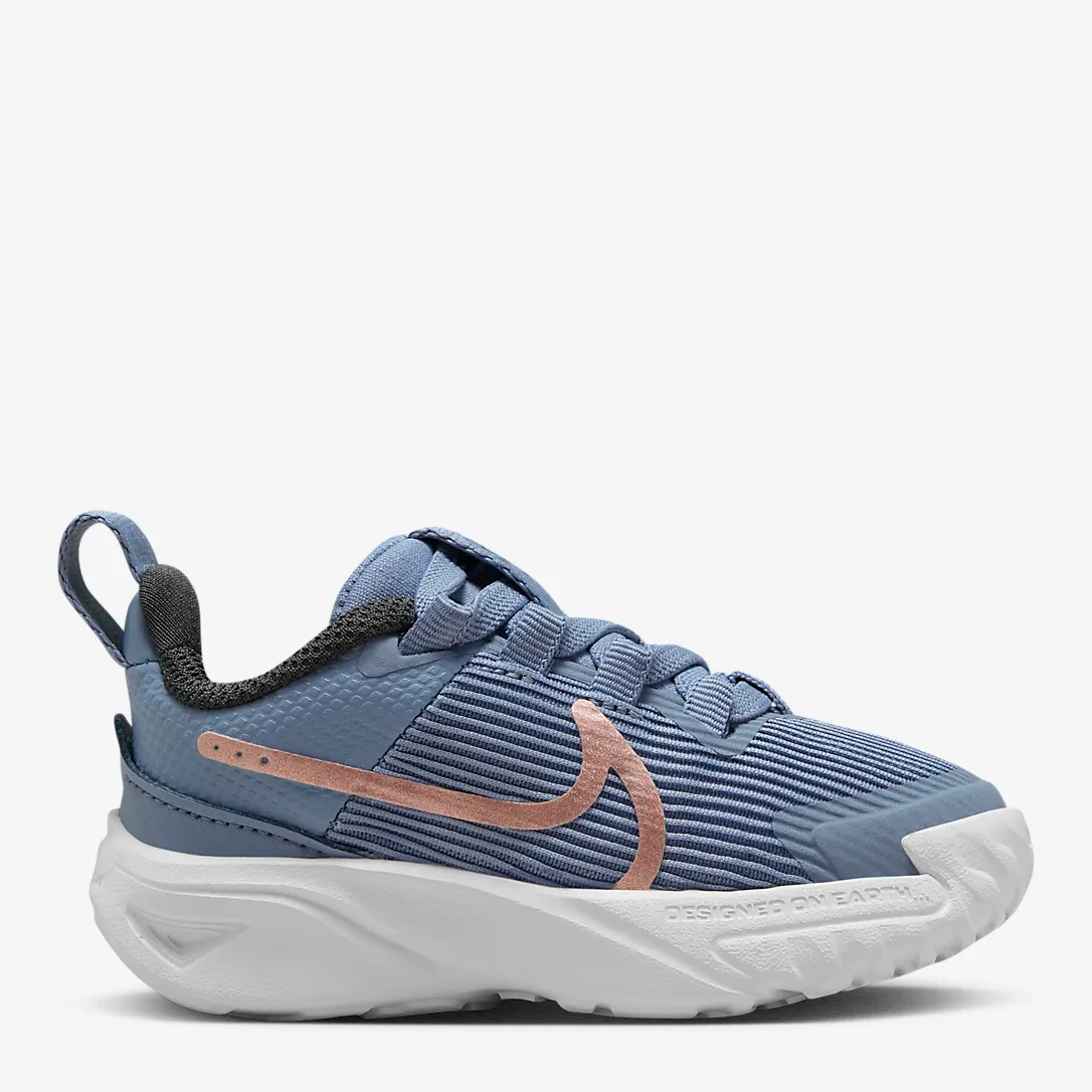 Акція на Дитячі кросівки для хлопчика Nike Star Runner 4 Nn (Td) DX7616-405 26 (9C) Блакитні від Rozetka