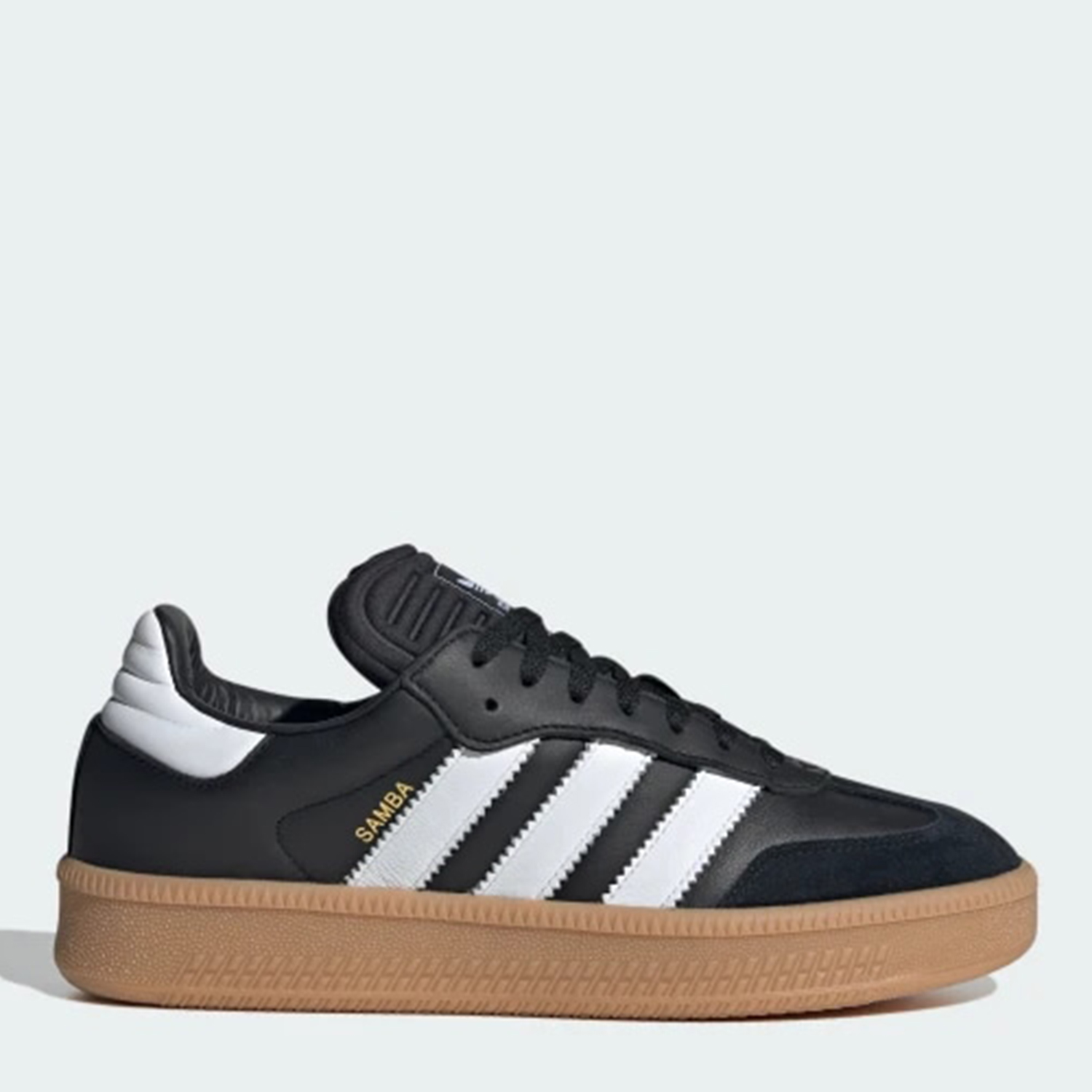 Акція на Чоловічі кеди низькі Adidas Samba Xlg IE1379 44 (9.5UK) 28 см Cblack/Ftwwht/Gum3 від Rozetka