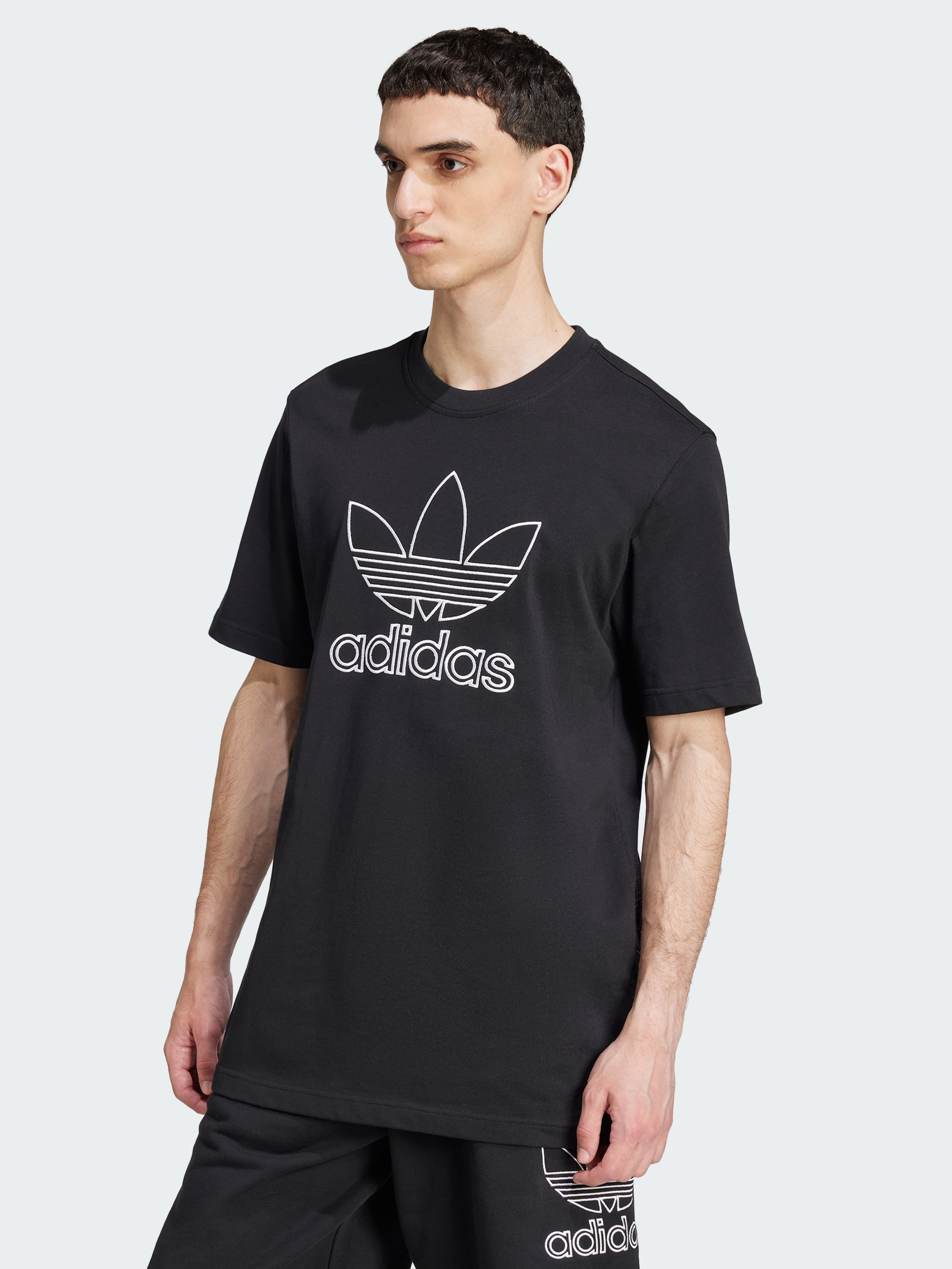 Акція на Футболка бавовняна довга чоловіча Adidas Originals Outl Tref Tee JP1088 2XL Black з вишивкою від Rozetka