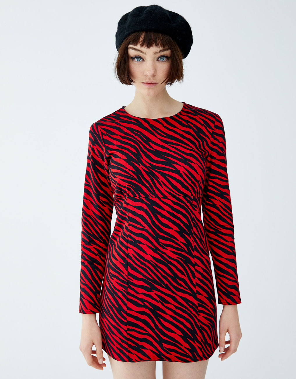 

Платье PULL & BEAR Ж1046451 (5390/314/600) цвет красный-черный, Платье PULL & BEAR Ж1046451 (5390/314/600) цвет красный-черный S