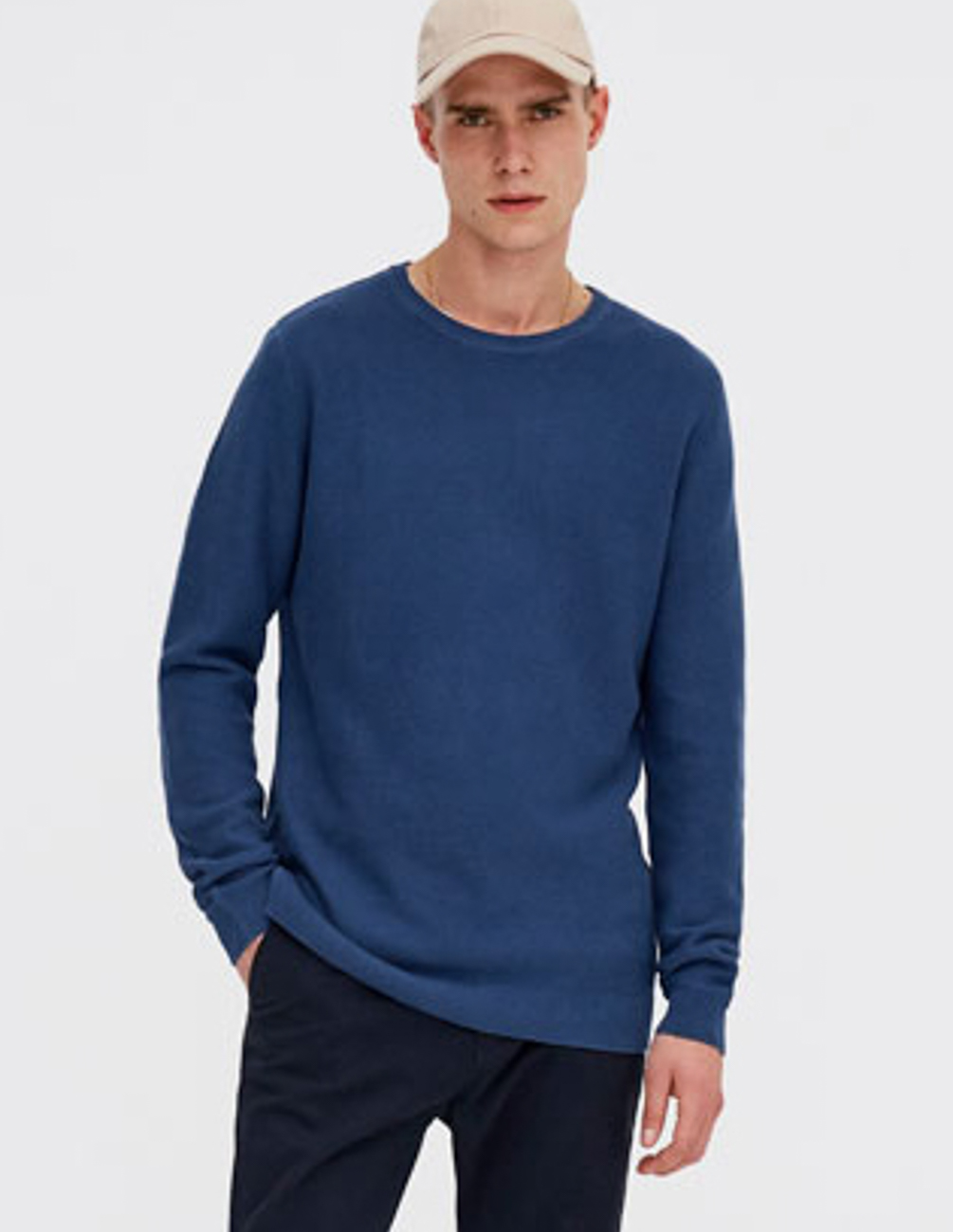 

Свитер PULL & BEAR М0105584 (5559/515/427) цвет синий L