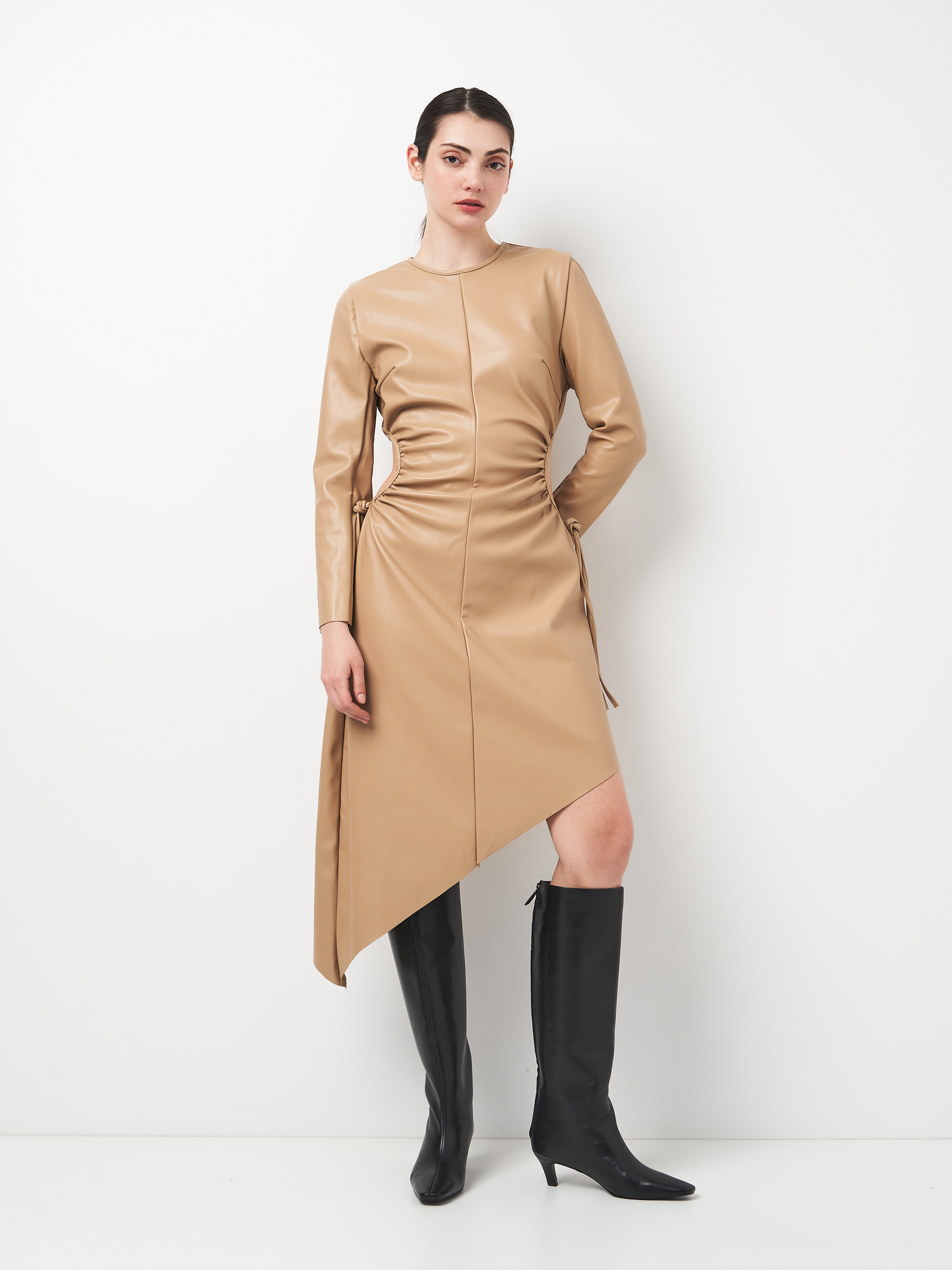 Сукня міді осіння жіноча Missguided dd931079p07 40 Бежева від Rozetka на платформі USKIDKA Акція на Сукня міді осіння жіноча Missguided dd931079p07 40 Бежева від Rozetka