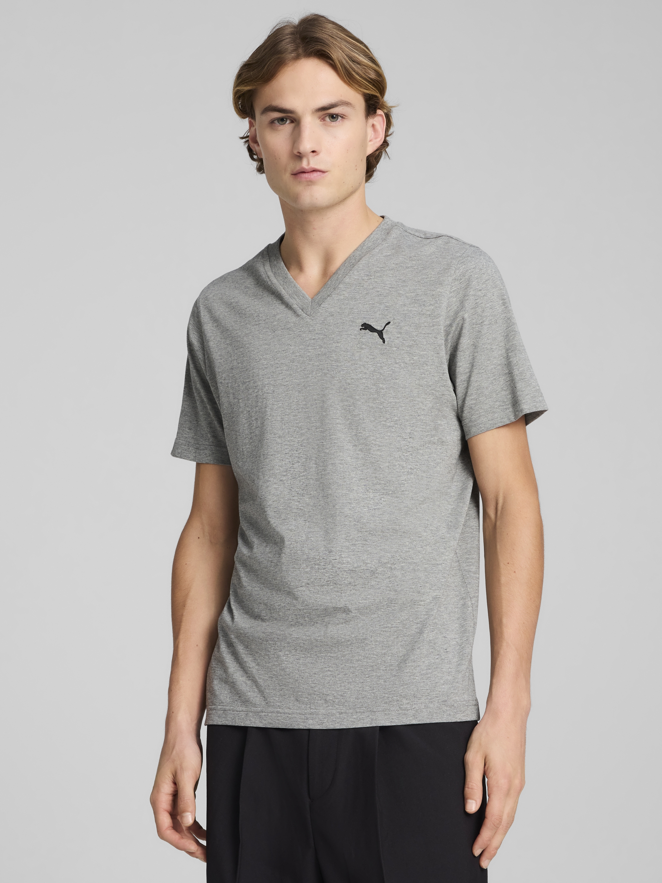 Акція на Футболка бавовняна довга чоловіча Puma Ess V-Neck Tee 68254803 M Medium Gray Heather від Rozetka