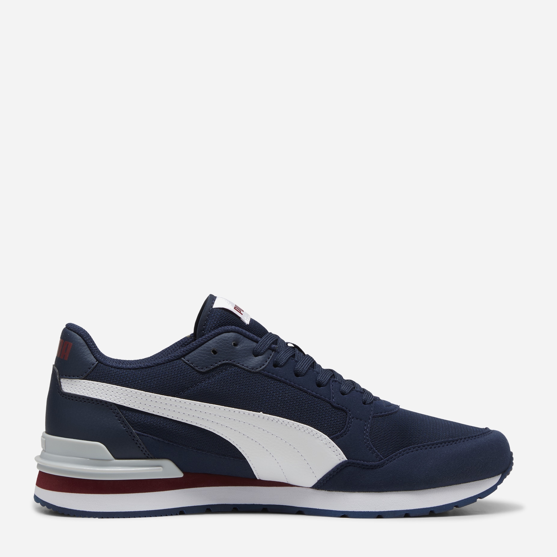 Акція на Чоловічі кросівки Puma ST Runner v4 Mesh 39966602 41 (7.5UK) 26.5 см Club Navy-Puma White-Team Regal Red-Platinum Gray від Rozetka