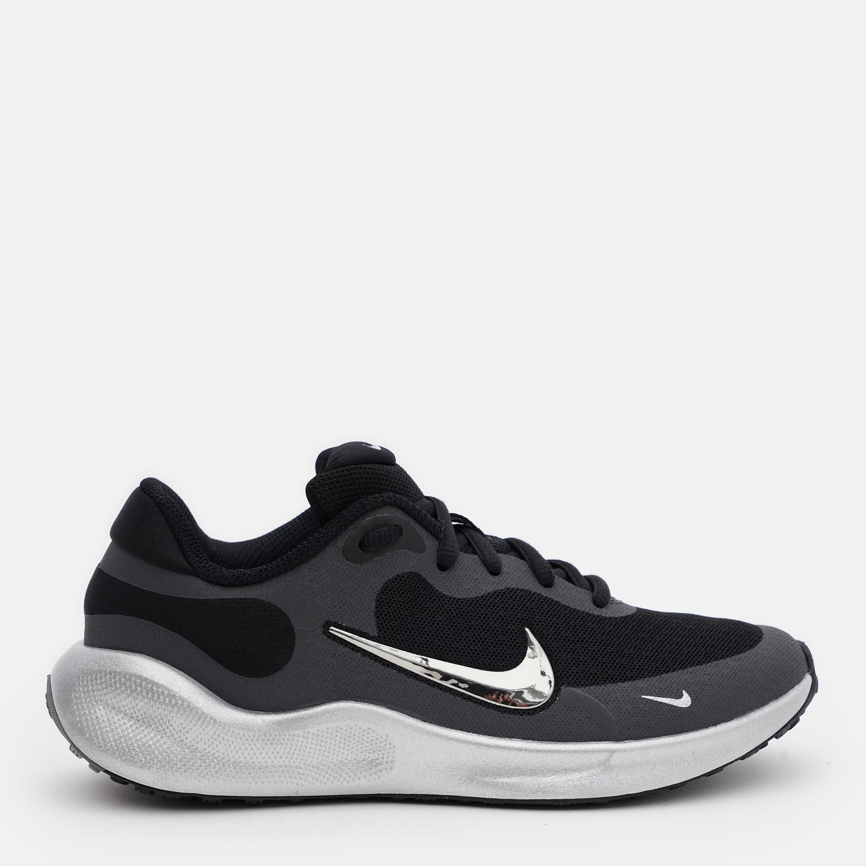 Акція на Підліткові кросівки для хлопчика Nike Revolution 7 Se (Gs) FZ4805-001 35 (3Y) Сірі від Rozetka