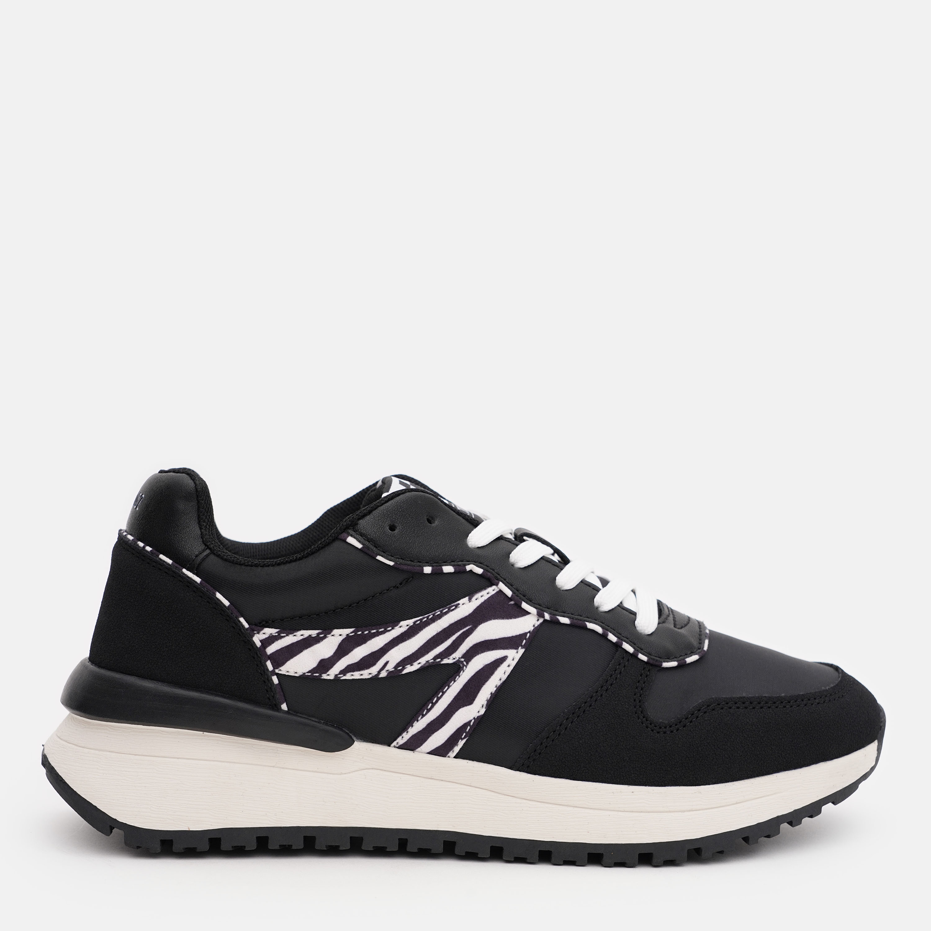 Жіночі кросівки Safety Jogger Soft Touch Foam 598703-157 39 25 см Чорний/Білий від Rozetka на платформі USKIDKA Акція на Жіночі кросівки Safety Jogger Soft Touch Foam 598703-157 39 25 см Чорний/Білий від Rozetka