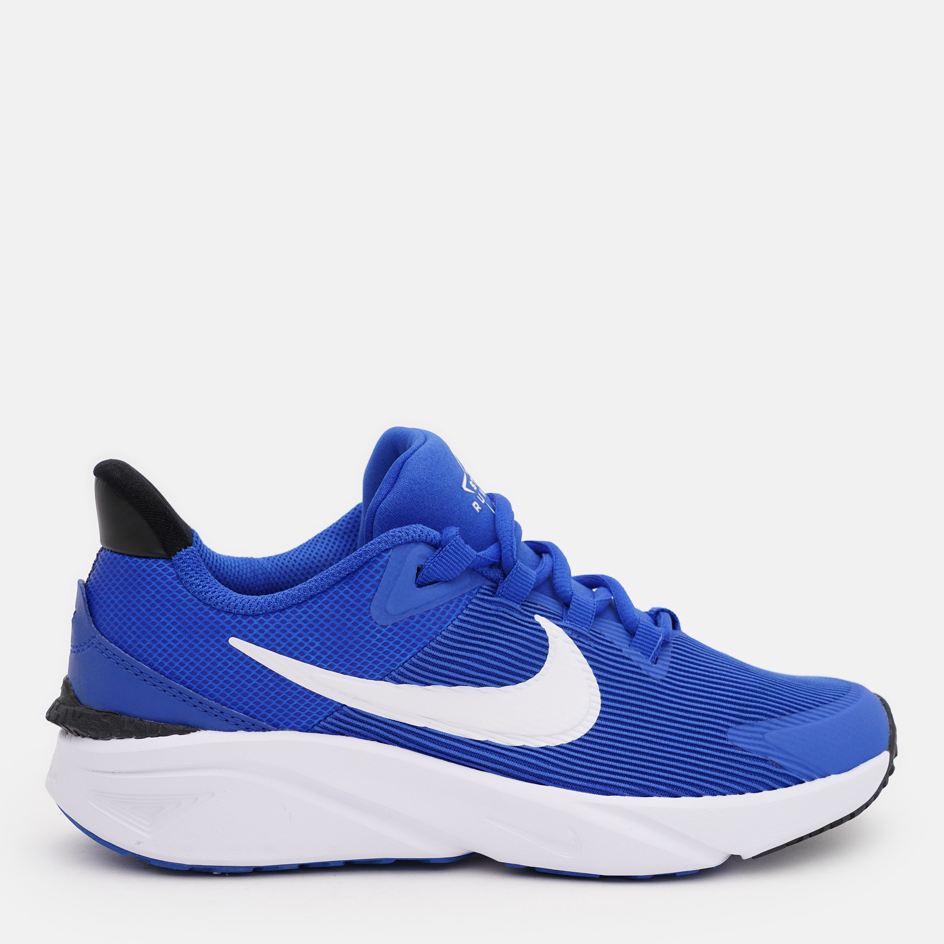 Акція на Підліткові кросівки для хлопчика Nike Star Runner 4 Nn (Gs) DX7615-400 38 (5.5Y) Сині від Rozetka