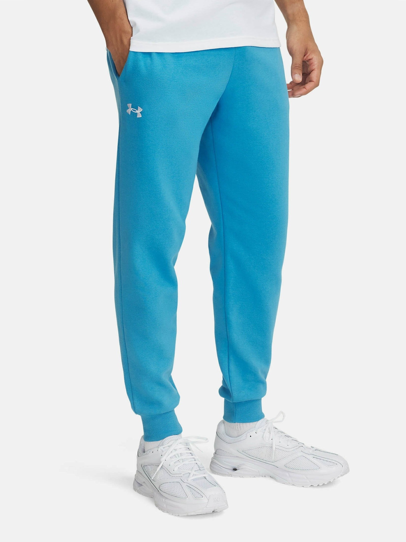 Акція на Спортивні штани утеплені чоловічі Under Armour Ua Rival Fleece Joggers 1379774-452 2XL Блакитні від Rozetka