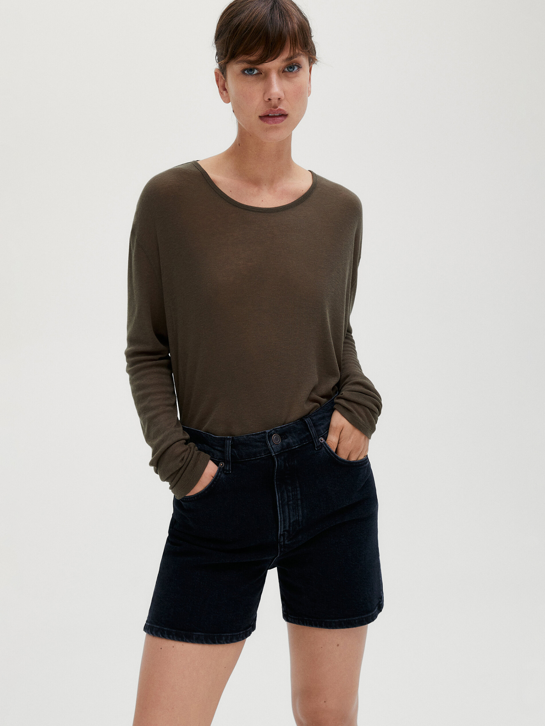 Лонгслів довгий жіночий Massimo Dutti 6852699505c17 S Хакі від Rozetka на платформі USKIDKA Акція на Лонгслів довгий жіночий Massimo Dutti 6852699505c17 S Хакі від Rozetka