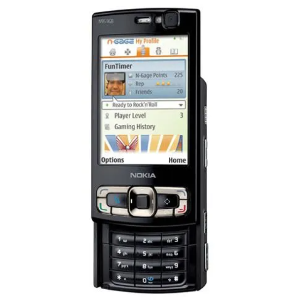 Nokia N95 8GB ブラック 携帯電話本体 Мобильный телефон Nokia N95 Black раритетный слайдер – фото