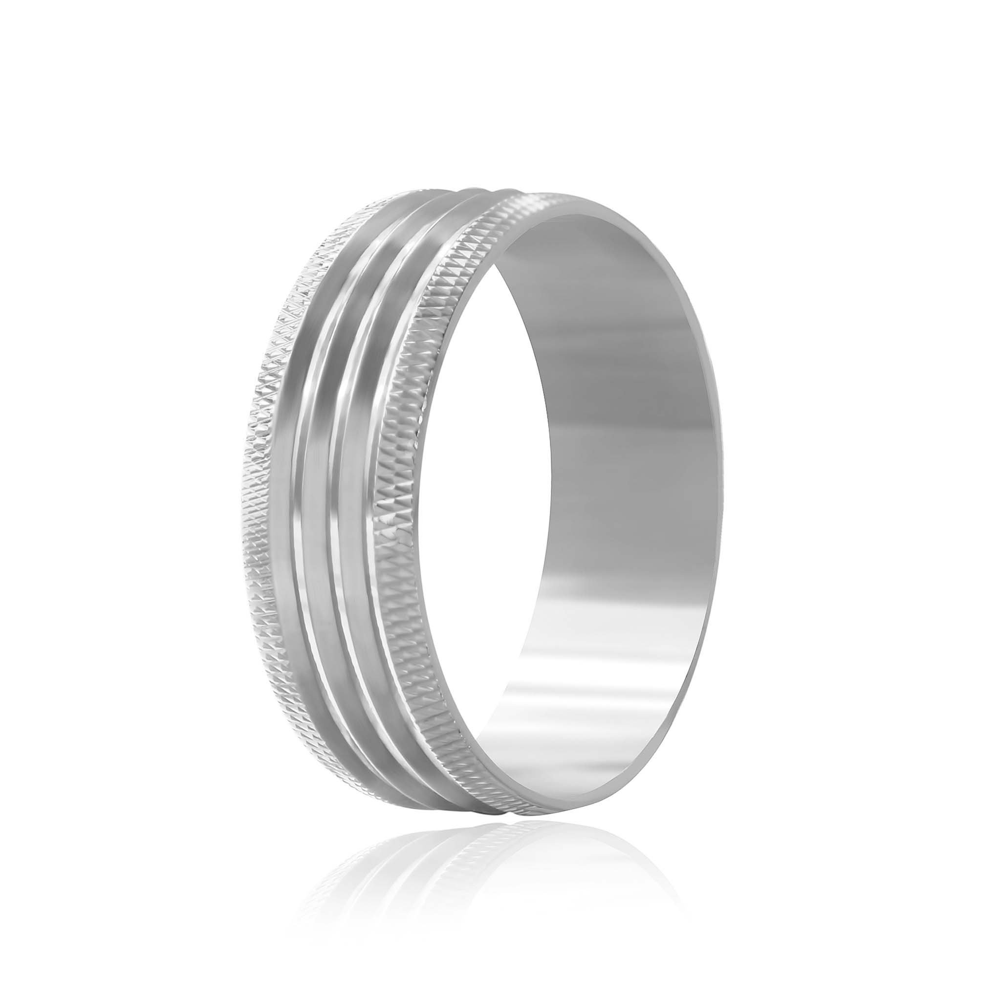 

Серебряное кольцо Silvex925 18.7 мм модели К2/813-М