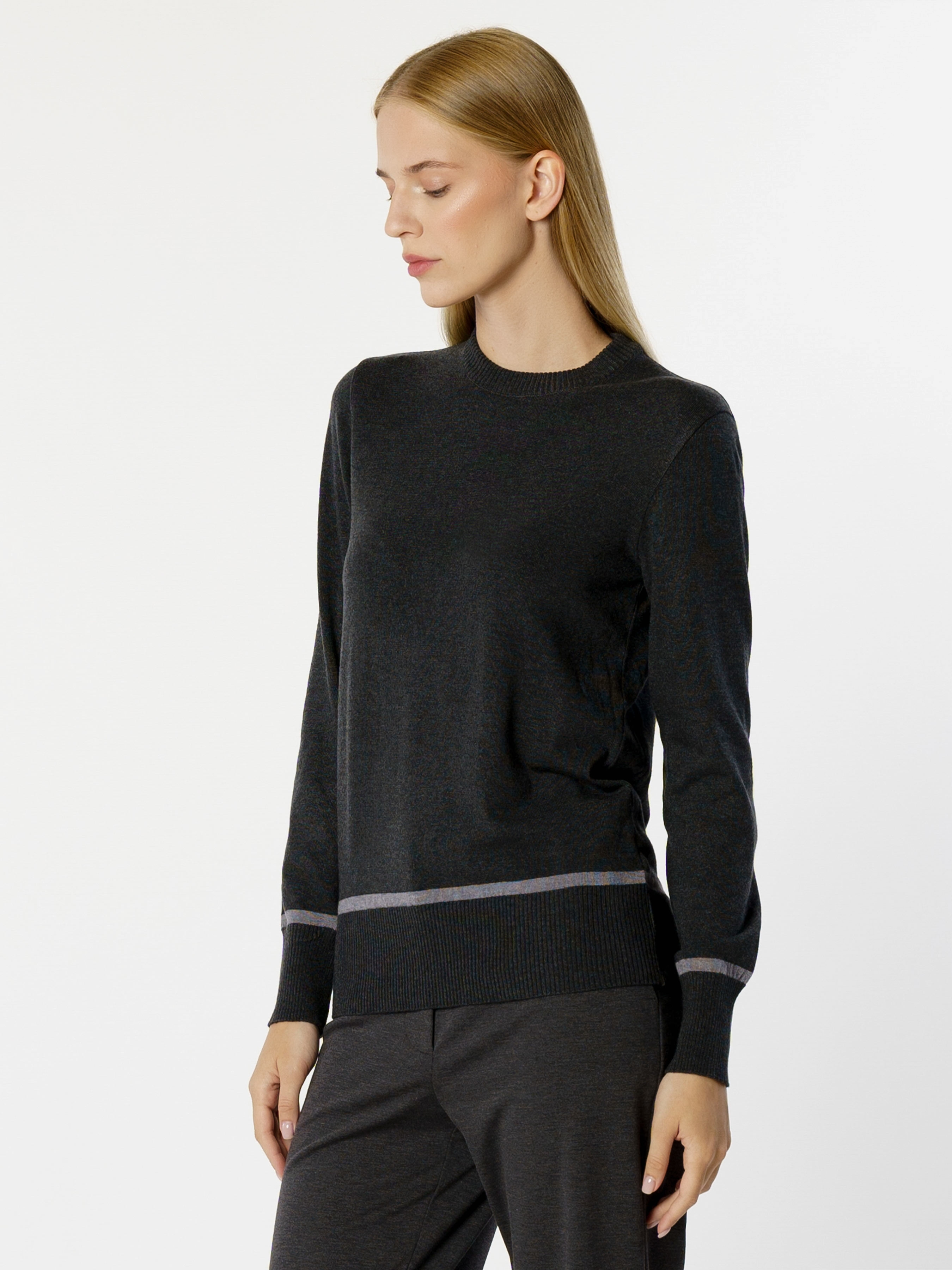 Джемпер жіночий Arber Crew-Neck Wcaddy Wtr-148 W10.04.14.332 M Сірий від Rozetka на платформі USKIDKA Акція на Джемпер жіночий Arber Crew-Neck Wcaddy Wtr-148 W10.04.14.332 M Сірий від Rozetka