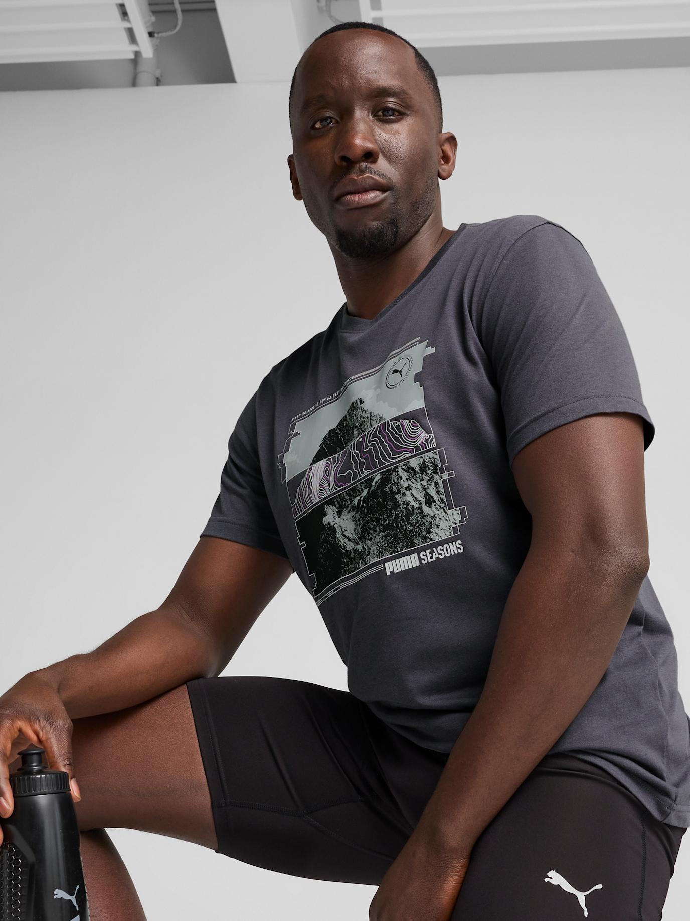 Футболка довга чоловіча Puma Graphics Seasons Unisex Tee 52656769 S Galactic Gray з принтом від Rozetka на платформі USKIDKA Акція на Футболка довга чоловіча Puma Graphics Seasons Unisex Tee 52656769 S Galactic Gray з принтом від Rozetka