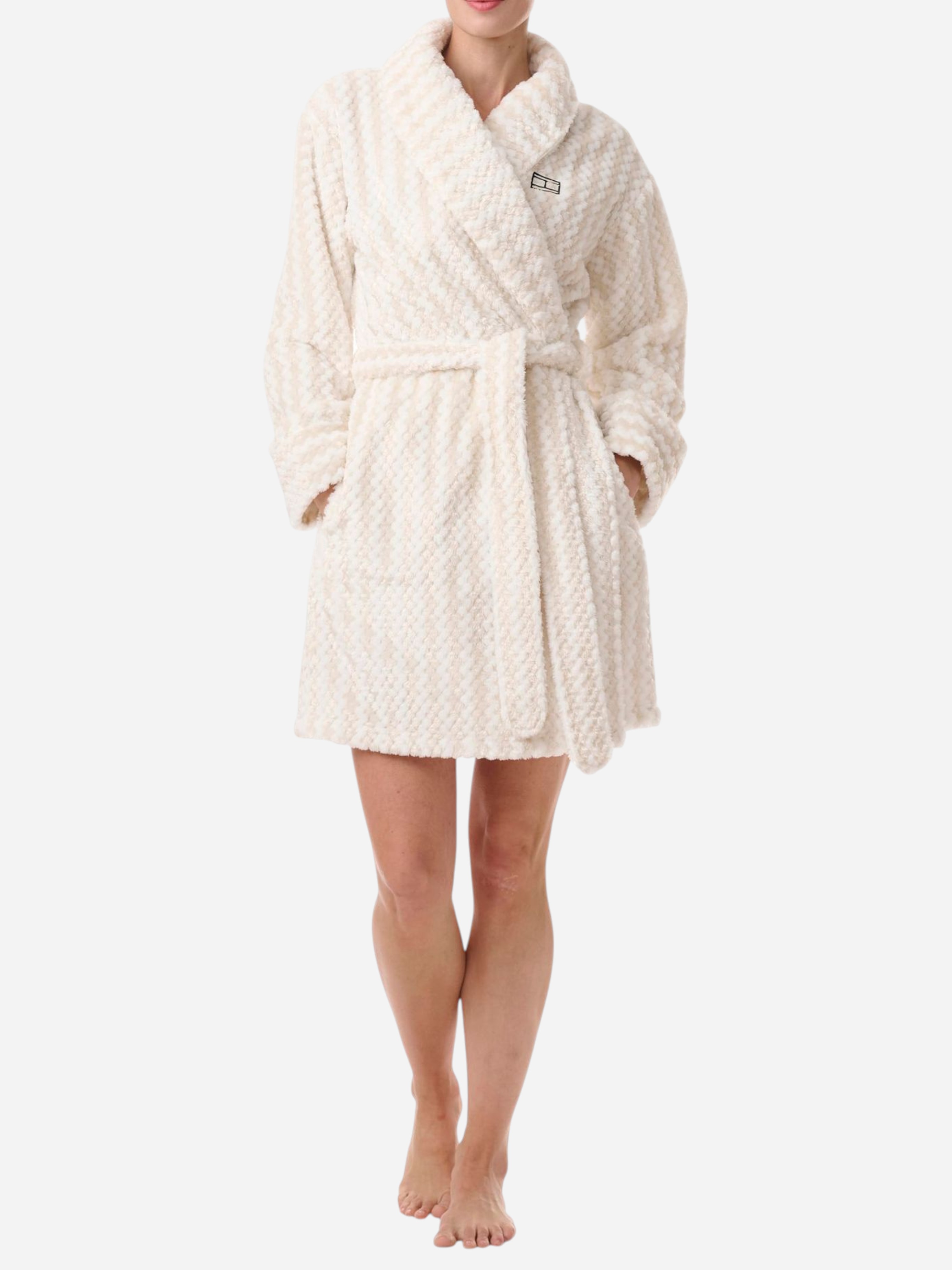 Халат жіночий теплий Tommy Hilfiger 192924584 L-XL Білий/Бежевий від Rozetka на платформі USKIDKA Акція на Халат жіночий теплий Tommy Hilfiger 192924584 L-XL Білий/Бежевий від Rozetka