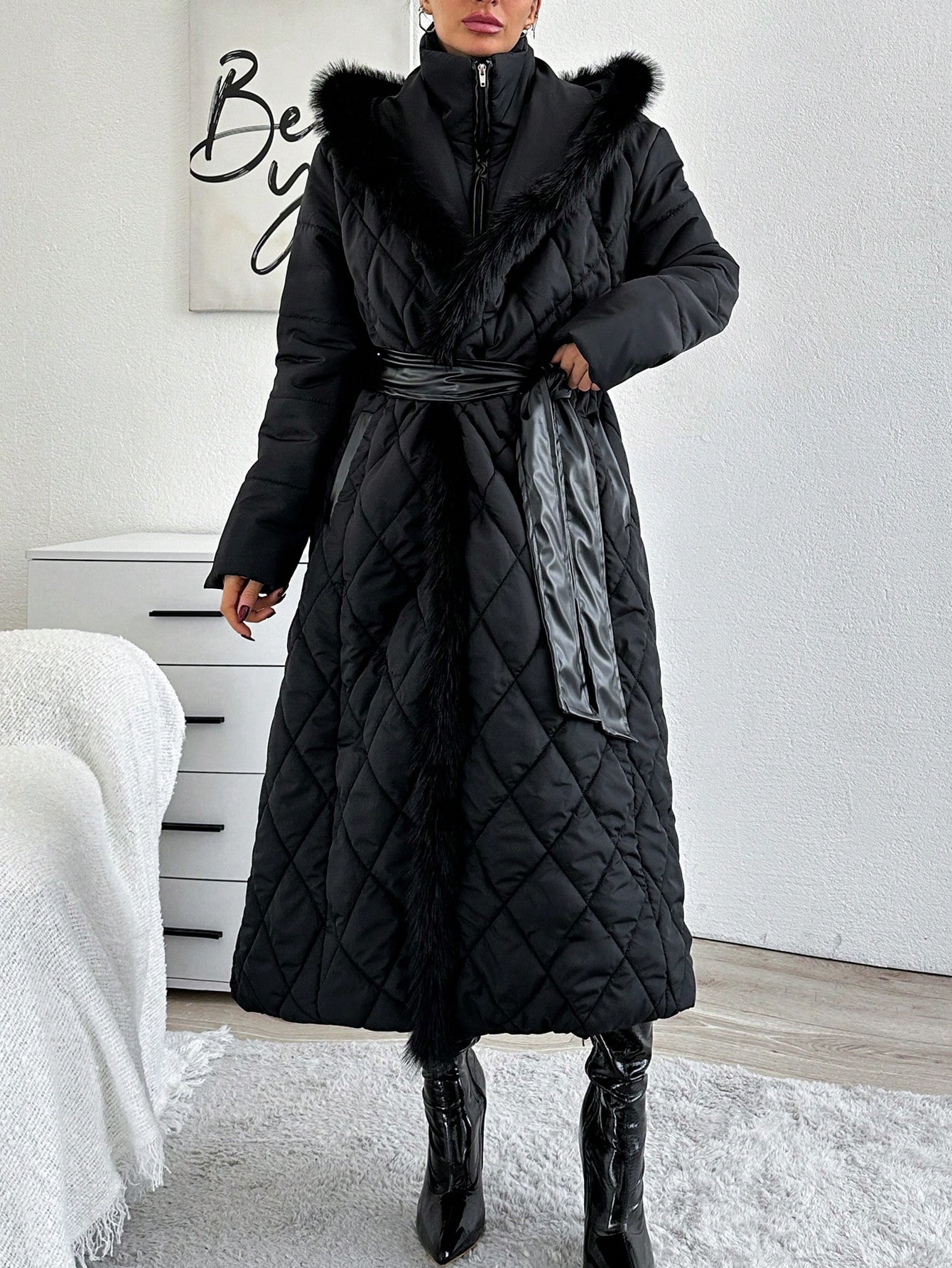 Куртка жіноча SHEIN GD-00149467 S Чорна від Rozetka на платформі USKIDKA Акція на Куртка жіноча SHEIN GD-00149467 S Чорна від Rozetka