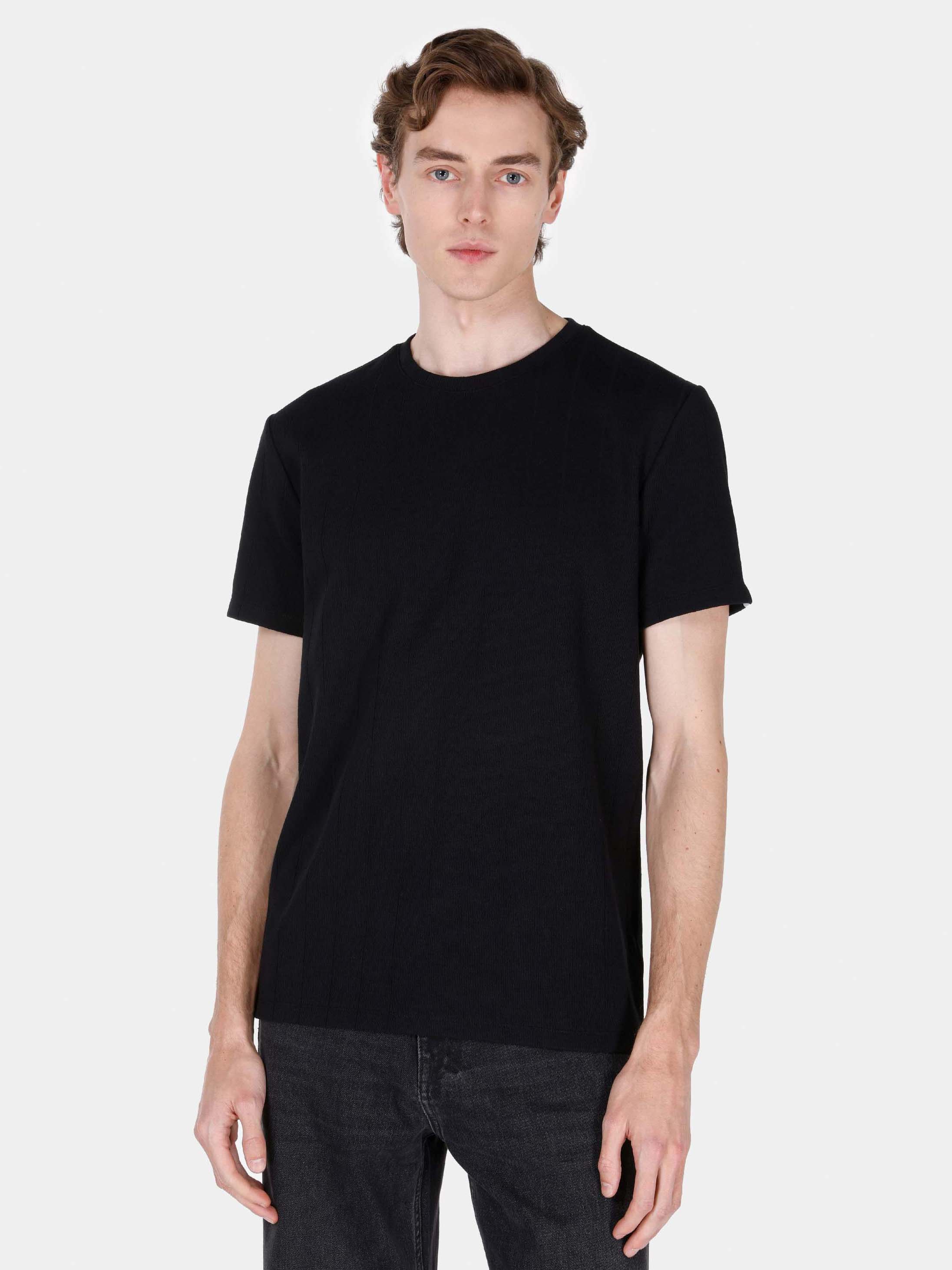 Футболка довга чоловіча Colin's CL1072064BLK M Black від Rozetka на платформі USKIDKA Акція на Футболка довга чоловіча Colin's CL1072064BLK M Black від Rozetka