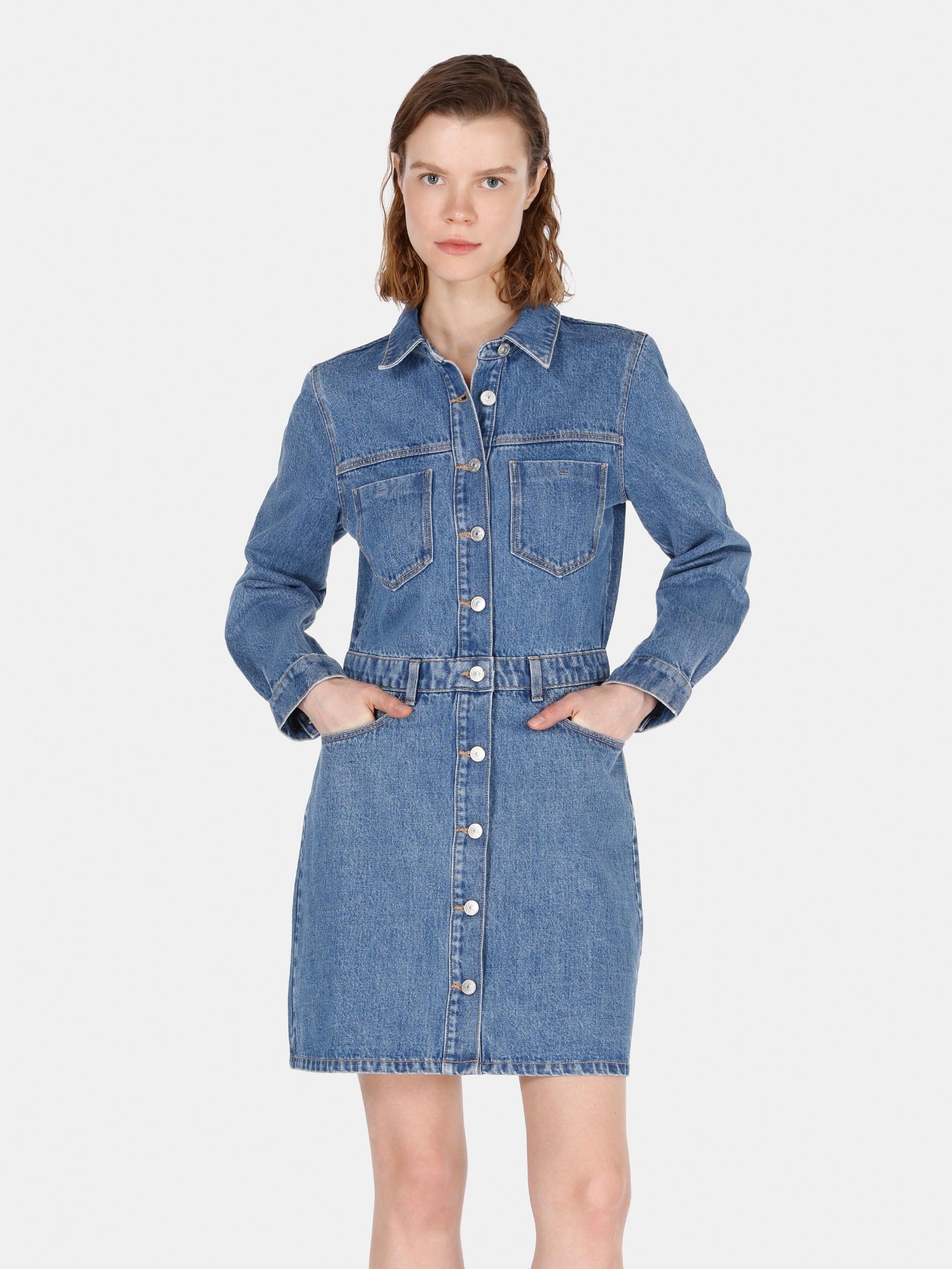 Акція на Сукня-сорочка коротка осіння жіноча Colin's CL1073904DN44101 L Chiny Wash від Rozetka