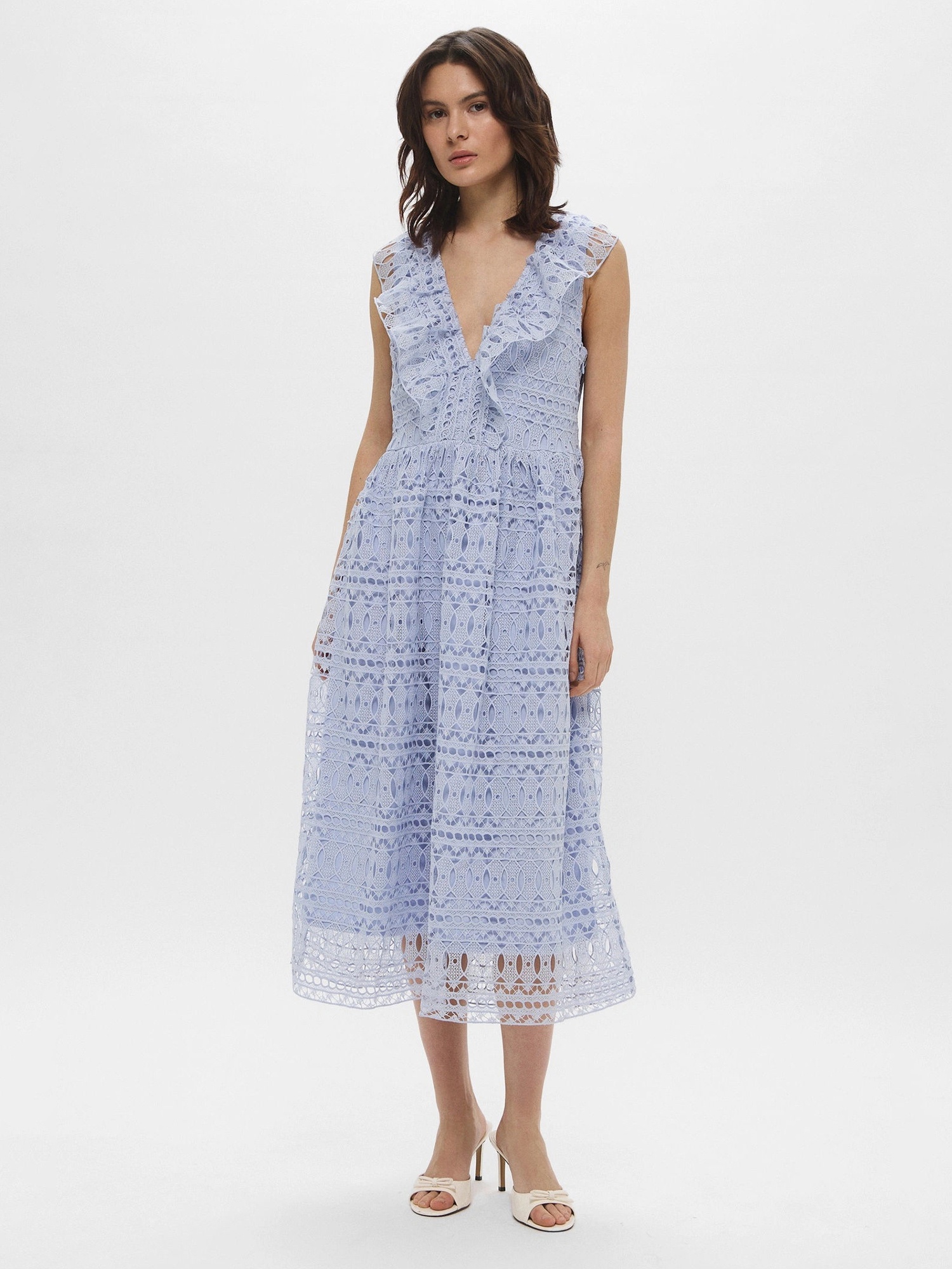 Акція на Сукня міді літня жіноча H&M 898093001c28 40 Блакитна від Rozetka