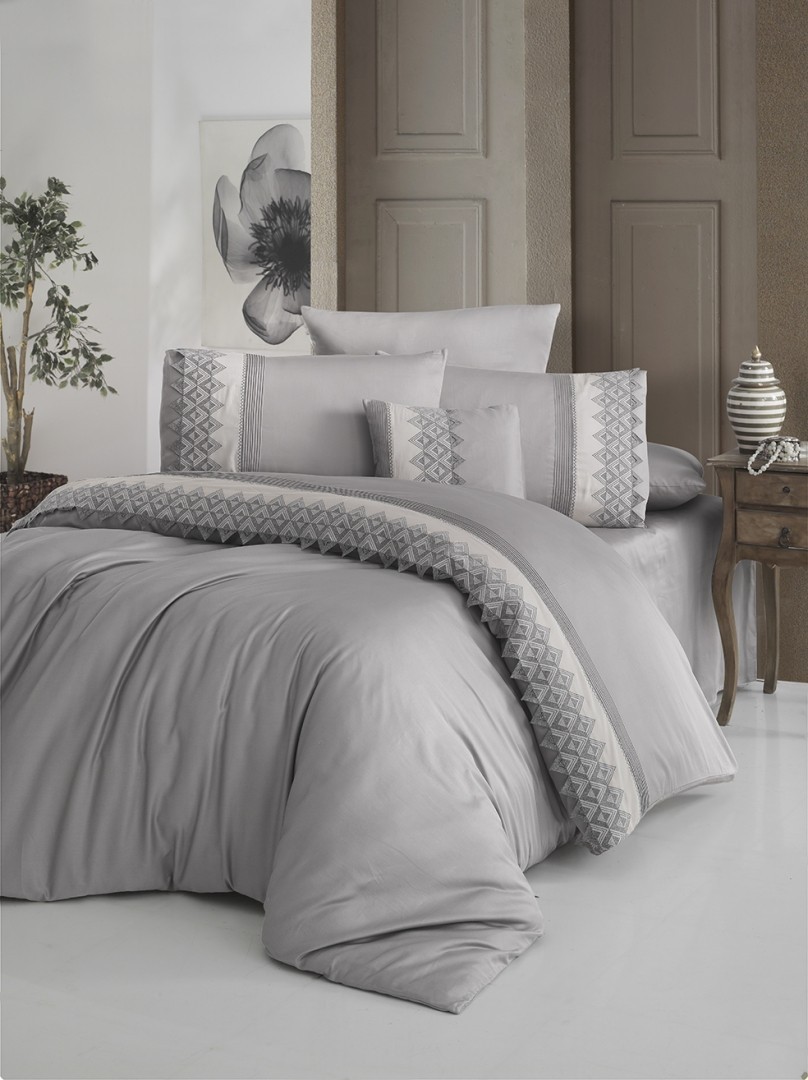 

Комплект постельного белья евро V.I.P Moonlıght Satin First Choice Vitaly Bej 200х220 (FCS-0234)