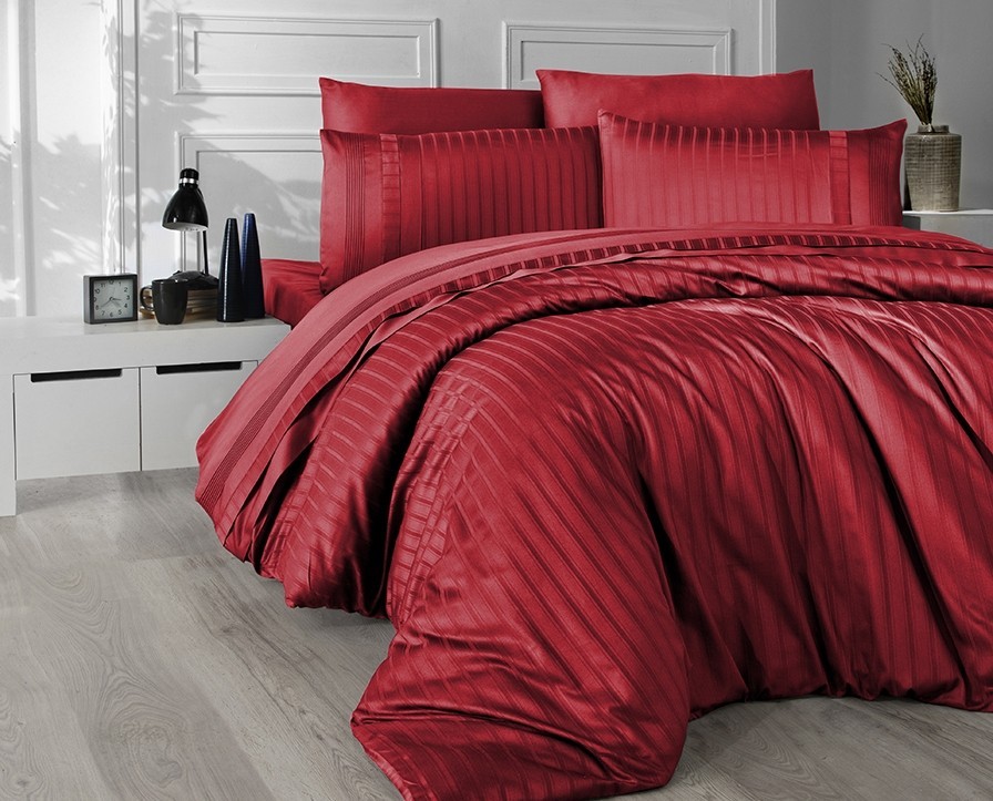 

Комплект постельного белья евро First Choice Deluxe SATIN New Trend Kırmızı 200х220 (FCS-0088)