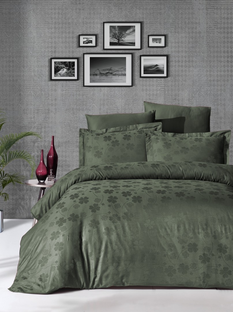 

Комплект постельного белья полуторный First Choice Jacquard SATIN Clover Haki 160х220 (FCS-0366)