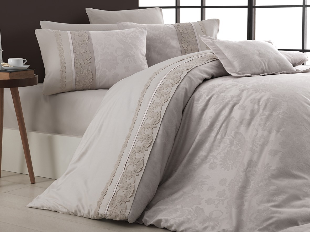 

Комплект постельного белья евро V.I.P Moonlıght Satin First Choice April Şampanya 200х220 (FCS-0211)