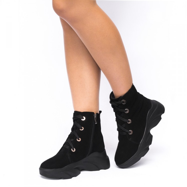 

Ботинки Winner Boots черные 835-73 37
