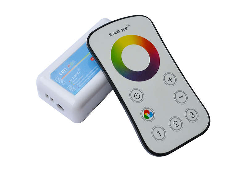 

RGB контроллер Foton RF 12А Sensor White (Touch) 4103701