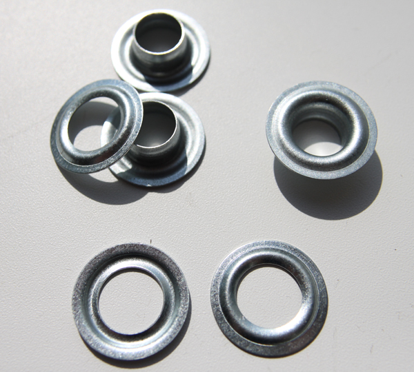 

Кольца - люверсы RINDEX крепежные Ø 12мм оцинкованные, упаковка 100 шт. (100-000)