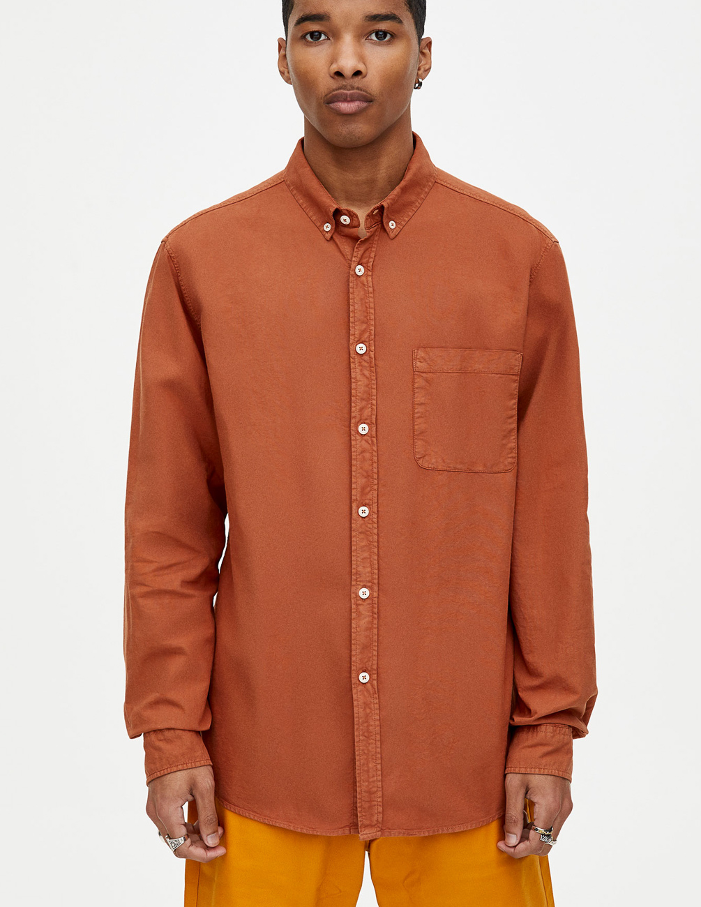 

Рубашка д/р PULL & BEAR М0105724 (9471/507/658) цвет коричневый, Рубашка д/р PULL & BEAR М0105724 (9471/507/658) цвет коричневый L