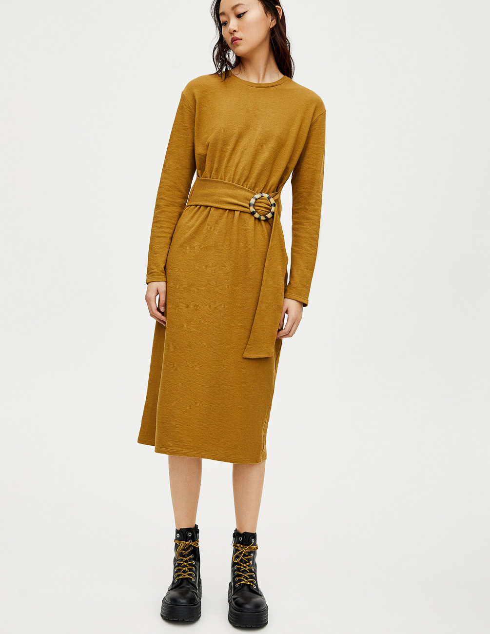 

Платье PULL & BEAR Ж1052920 (9393/385/515) цвет коричневый S