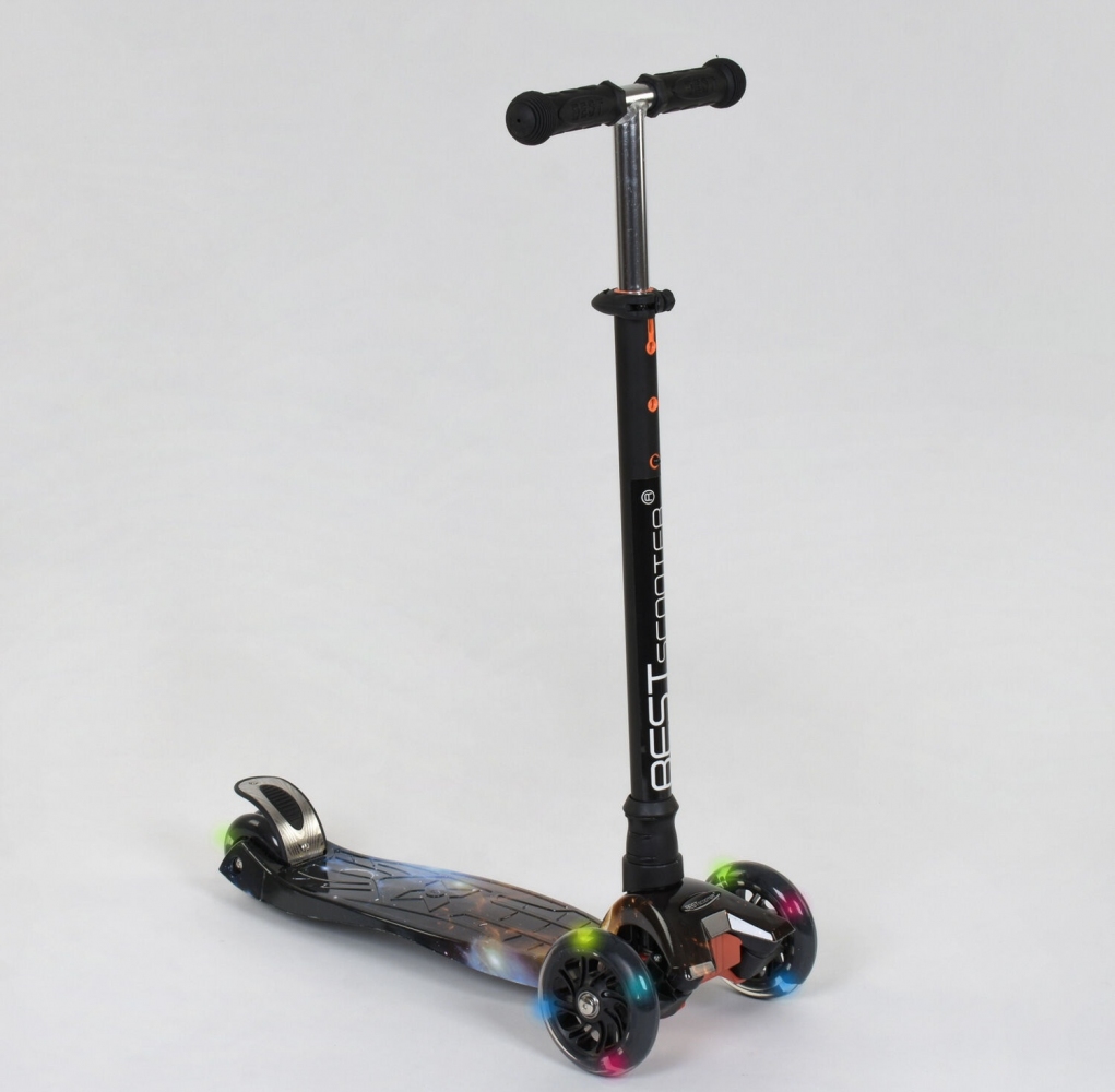 

Самокат Best Scooter со светящимися колесами Черный (sa-22166)