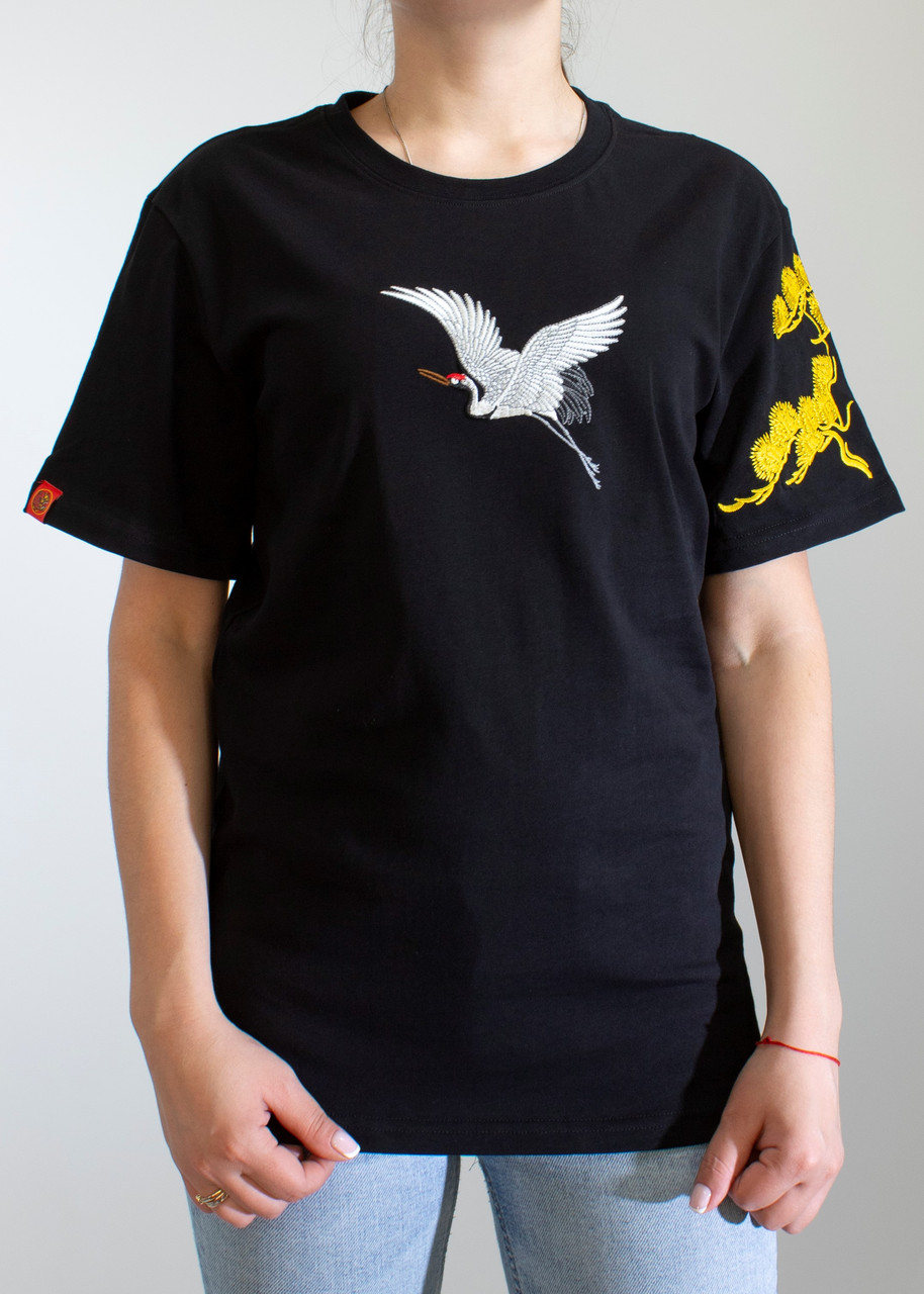 

Женская Футболка Golden Sakura Black XL