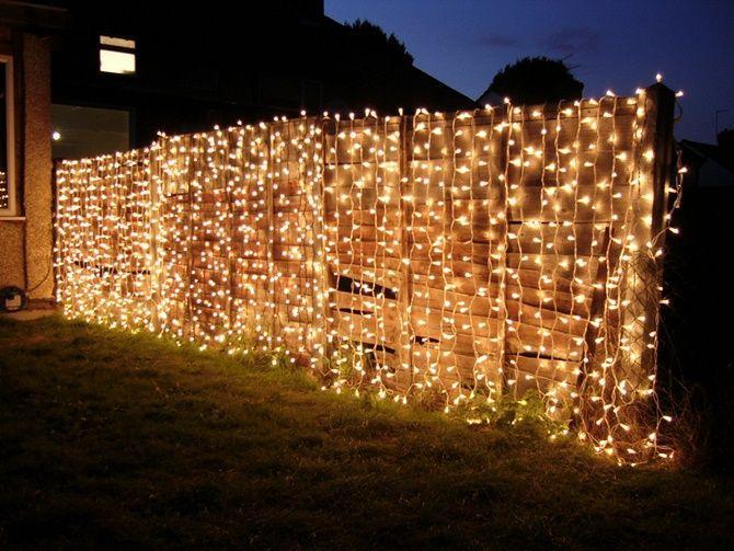 

Уличная Тепло Белая Гирлянда Свеча Штора 2х2 м 216 led - на черном каучуковом проводе с мерцанием (21577)