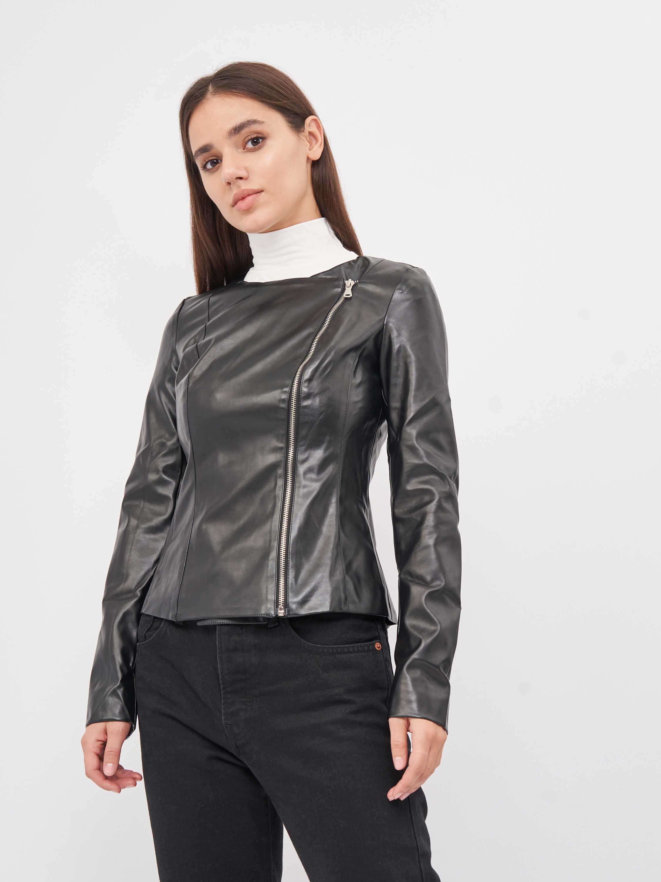 

Куртка из искусственной кожи NikTan 771  Черная, Куртка из искусственной кожи NikTan 771 44 Черная