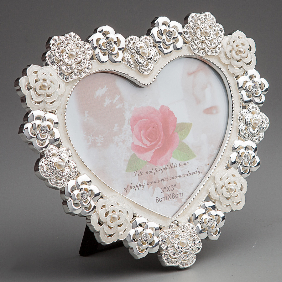 

Декоративная фоторамка «Сердце в цветах» 15*13 см Angel Gifts SK16158