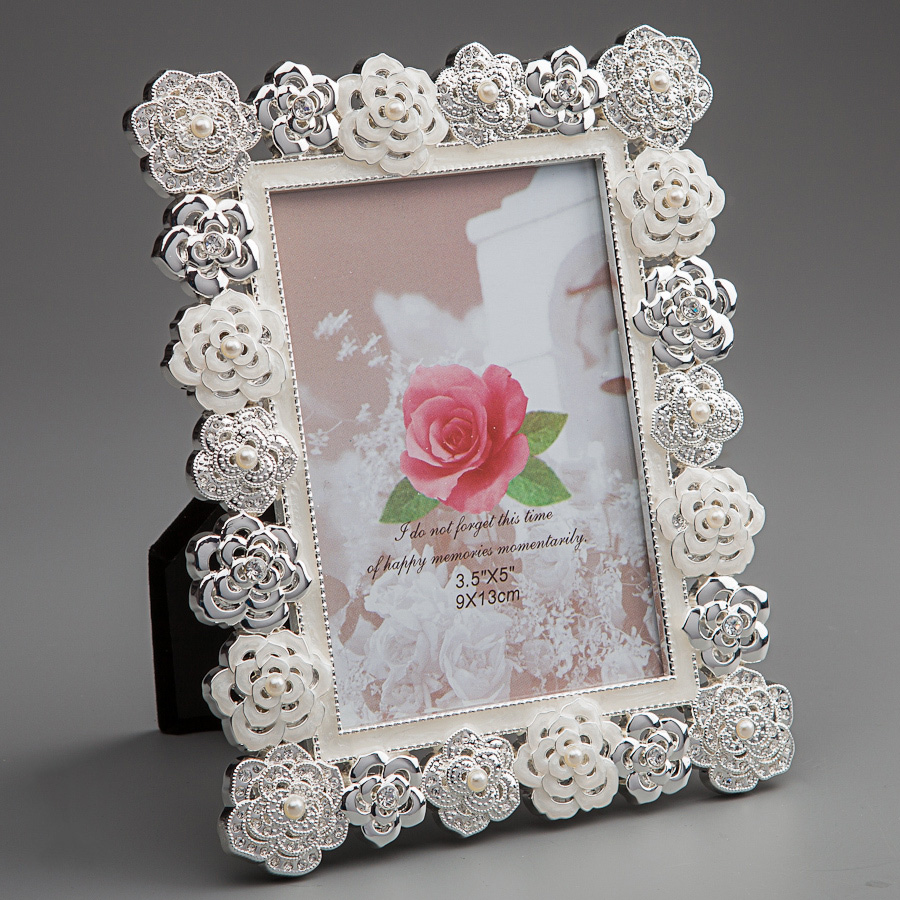 

Декоративная фоторамка «Розы» 13*16 см Angel Gifts SK16163
