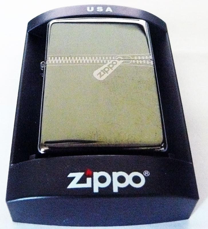 

Зажигалка бензиновая Zippo №4224 Zippo