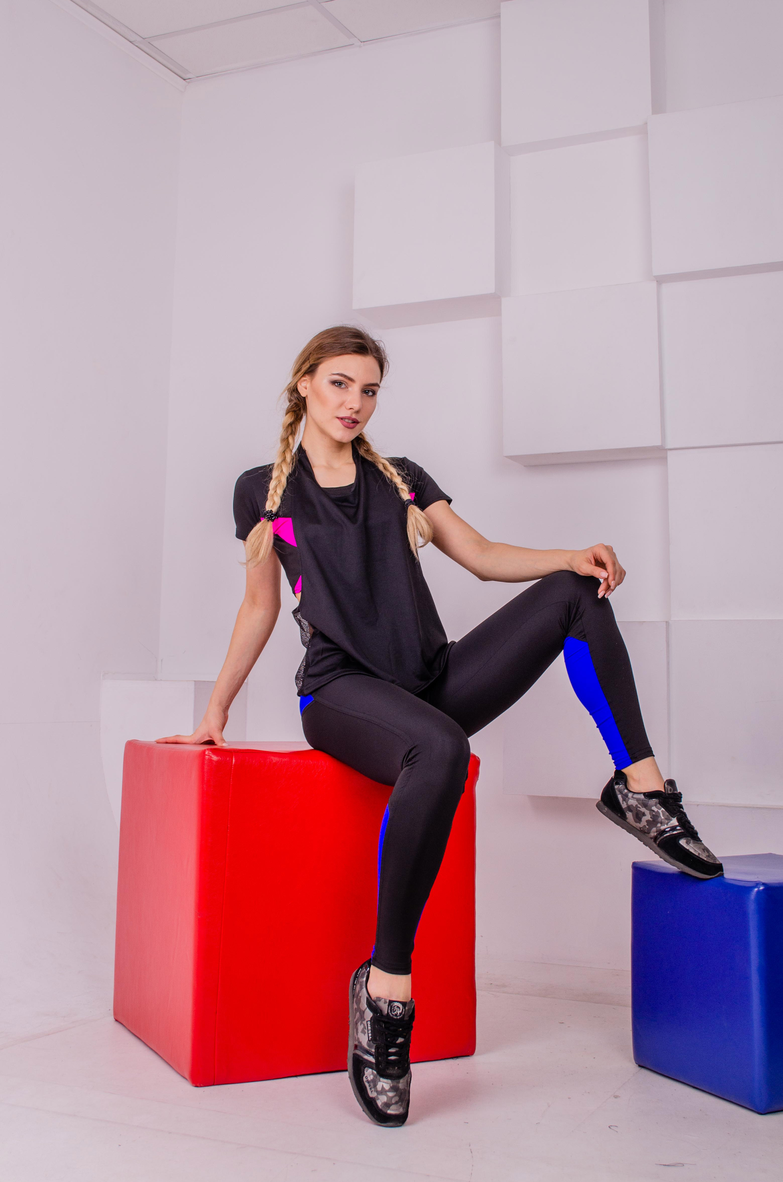 

Комплект для фитнеса (лосины, топ,майка) LoveFit c3tm214 XL черный