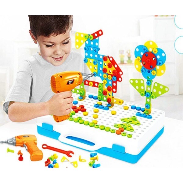 

Детский развивающий конструктор мозаика с шуруповертом в чемодане Creative Puzzle 193 элемента