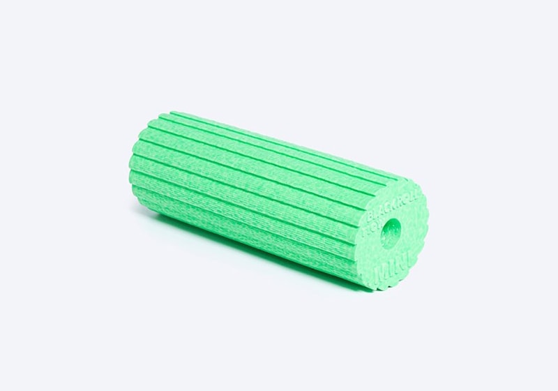

Массажный ролик Blackroll Mini Flow зеленый 15х5.5 см