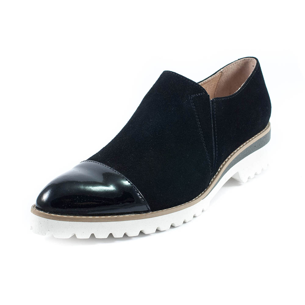

Туфли женские Tutto Shoes T3301 черная замша (36)
