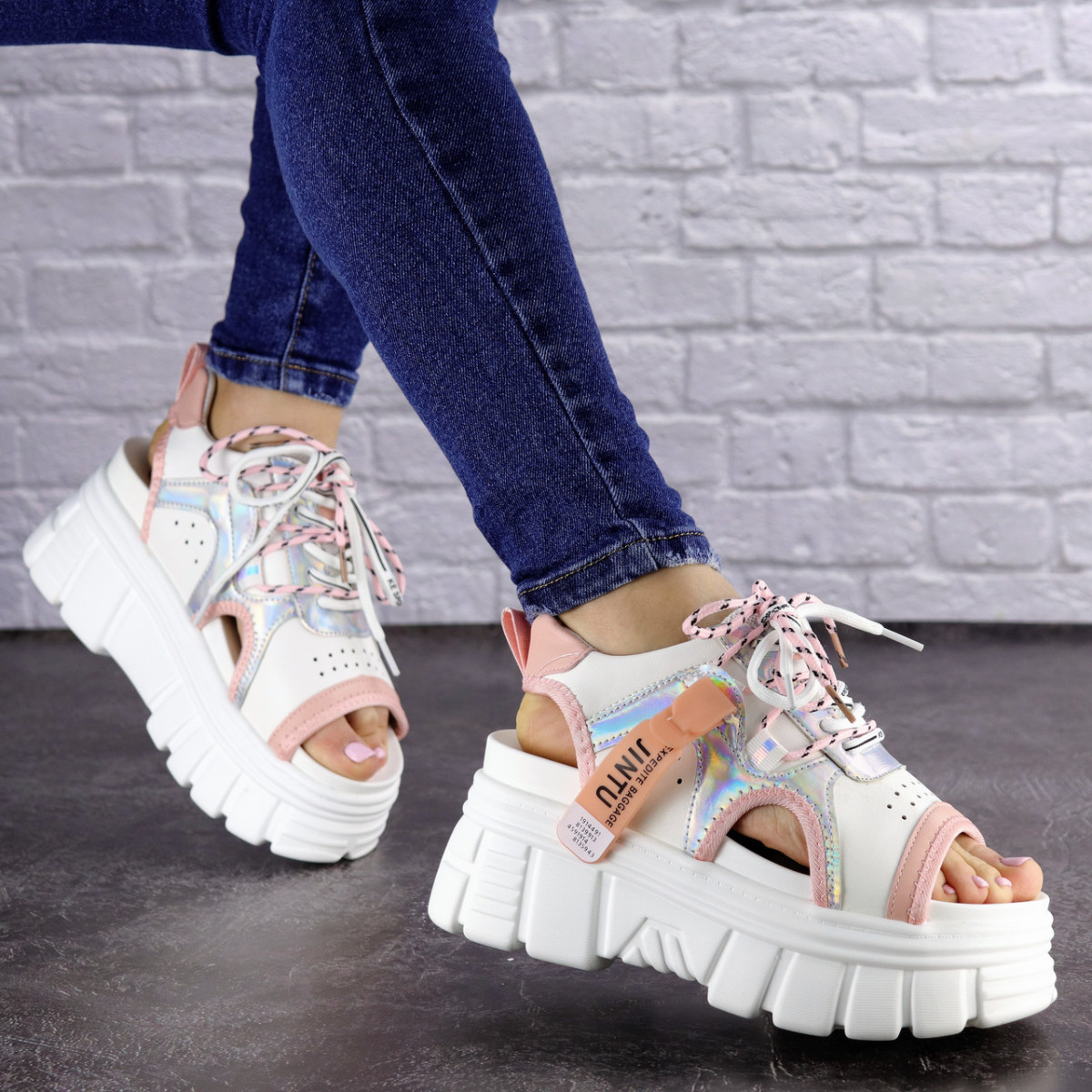 

Женские стильные босоножки Fashion Sabella 1573 41 размер 25,5 см Белый