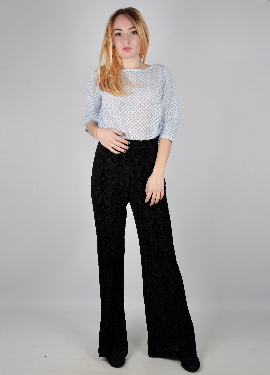 

Штани H&M 0359573 S чорний