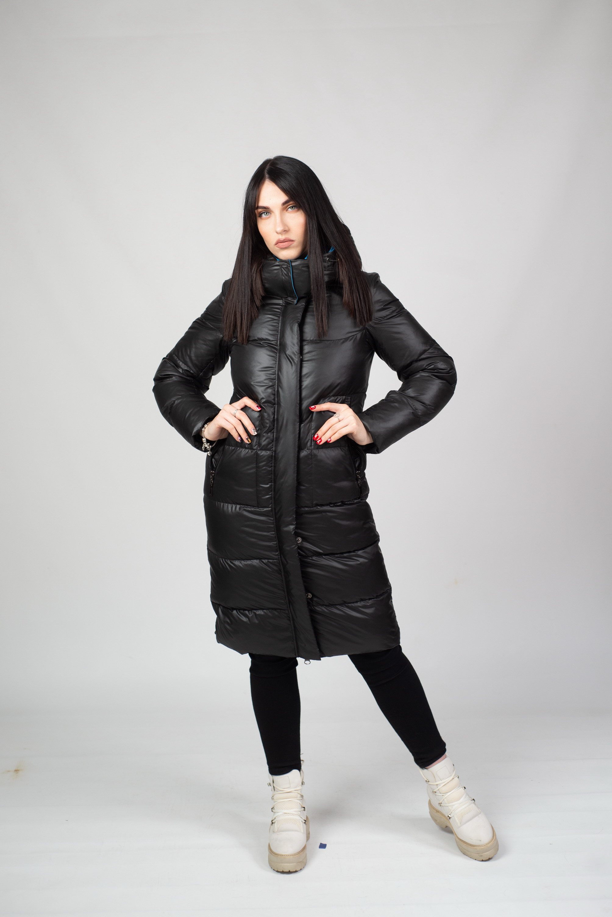 

Пуховик L'Arcobaleno 24508S050C001  Черный, Пуховик L'Arcobaleno 24508S050C001 50 Черный