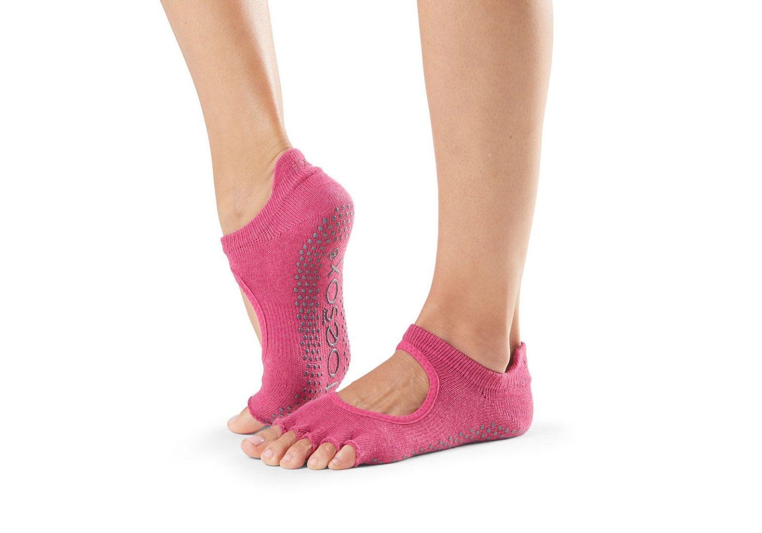 

Носки для йоги ToeSox Half Toe Bellarina Grip Raspberry М (39-42.5)